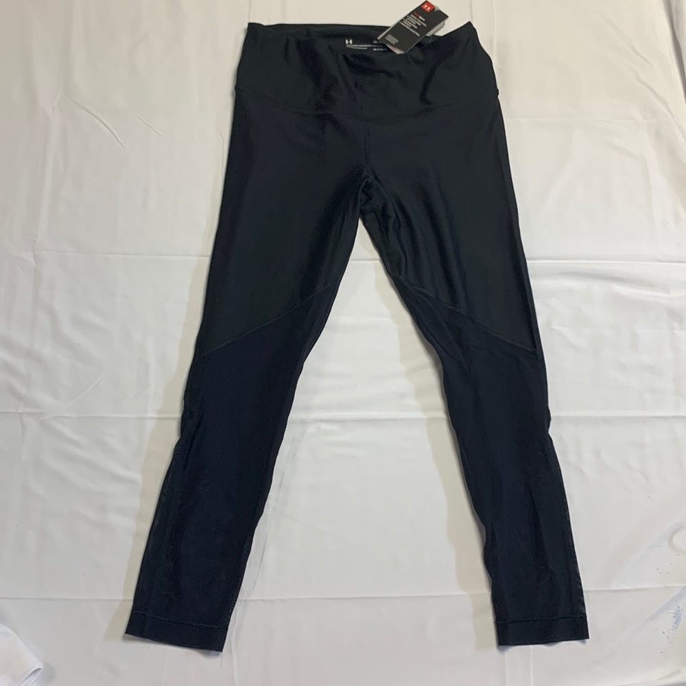 ✨NWT✨ Under Armour compression Leggings size Large color Black